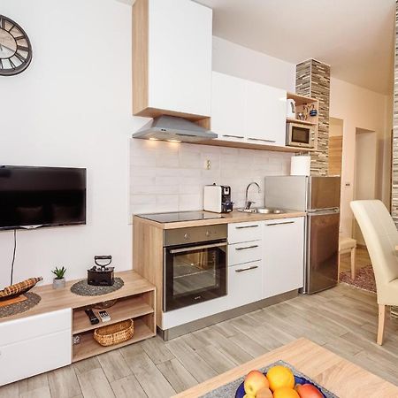 Apartment Sea Bass Neretva Ploce  Exteriör bild