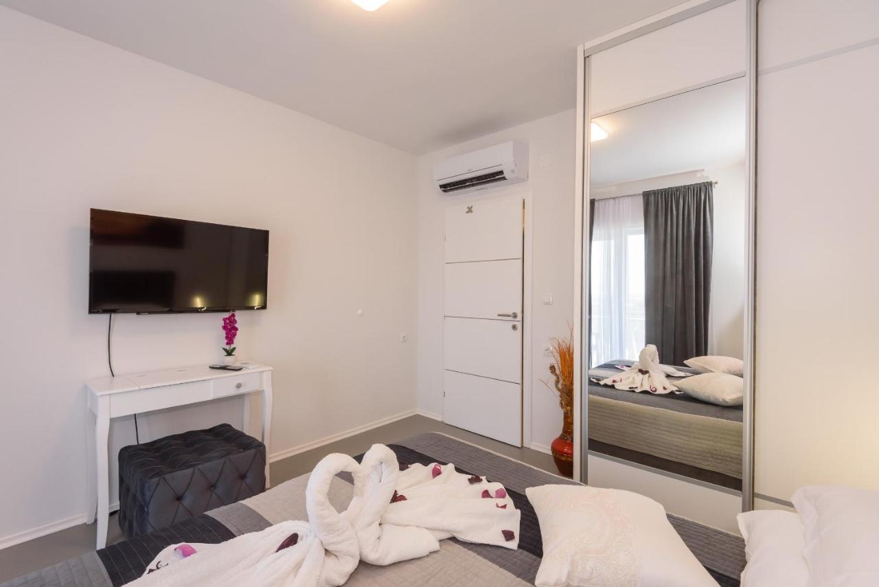 Apartment Sea Bass Neretva Ploce  Exteriör bild