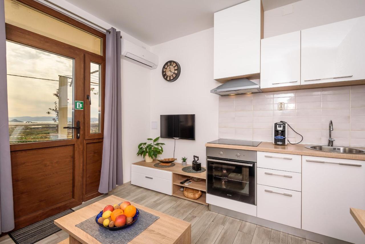 Apartment Sea Bass Neretva Ploce  Exteriör bild